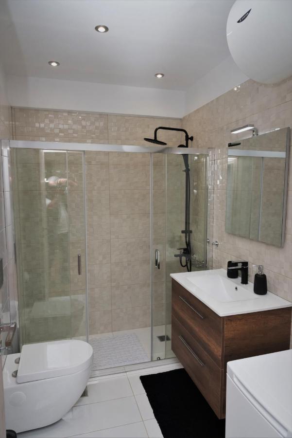 Koules Sea View City Apartment 이라클리온 외부 사진